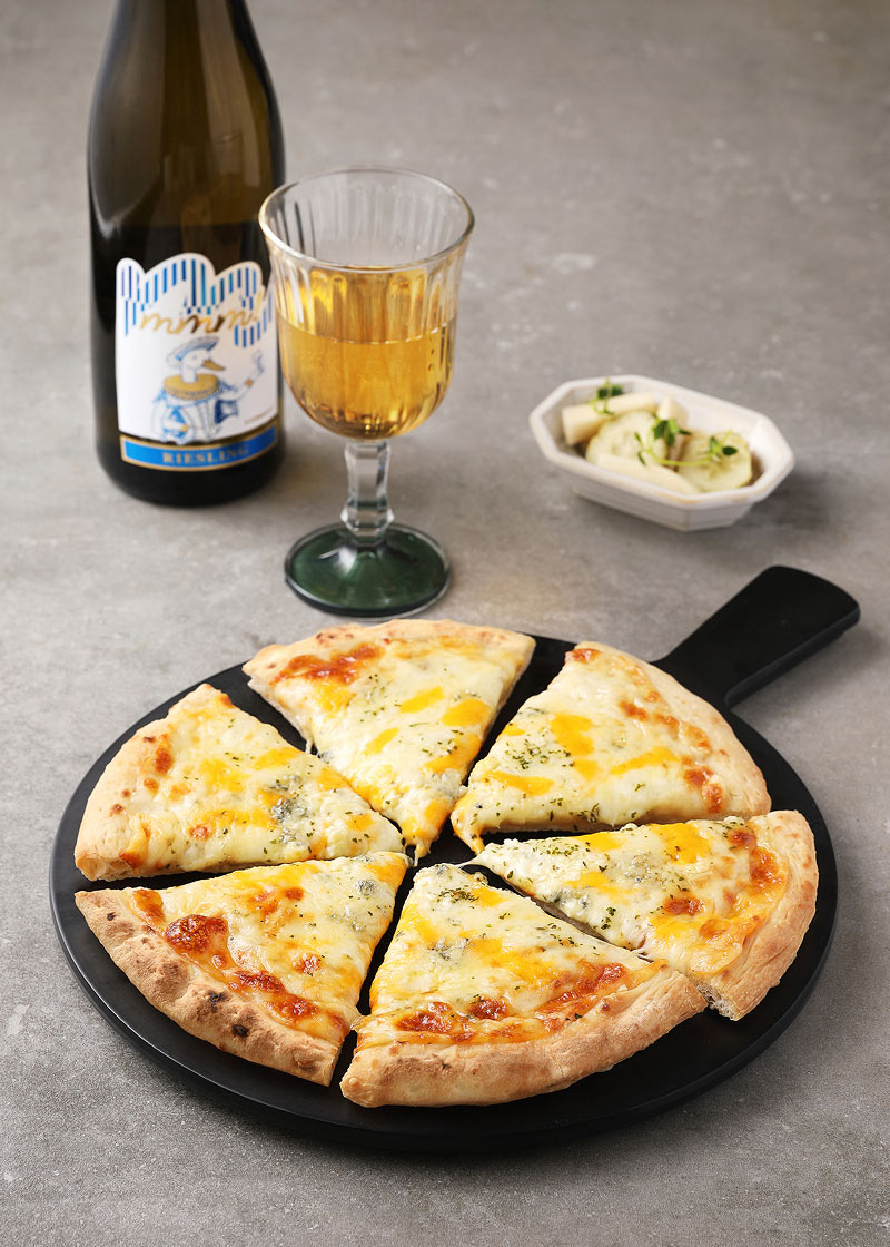 리얼리얼화덕페퍼로니꽃피자 사이드